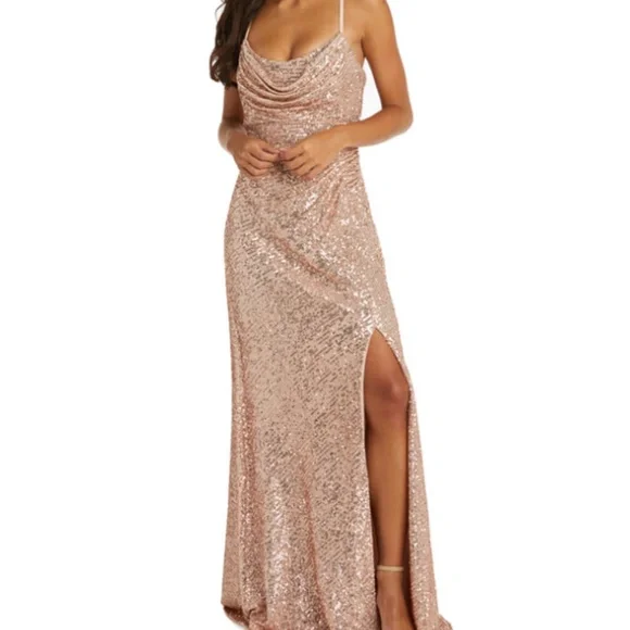 green emerald velvet dress MORGAN CROCHET GOWN